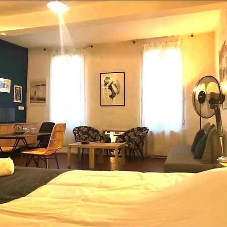 Grand Studio Rue Du Panier Appartement Marseilles Buitenkant foto