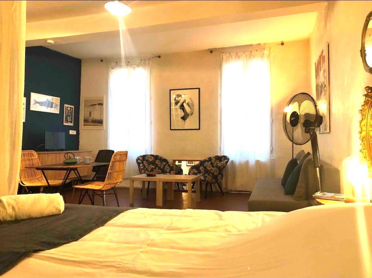 Grand Studio Rue Du Panier Appartement Marseilles Buitenkant foto